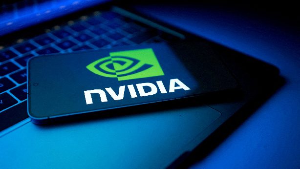Nvidia Stock (NVDA) Analysis Feb 2026: Blackwell Peak, Rubin Hype & Valuation Risks